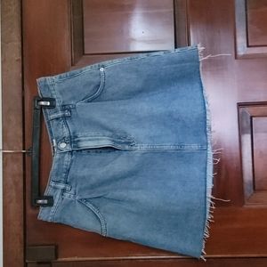 Womens Free brand jean skirt.
